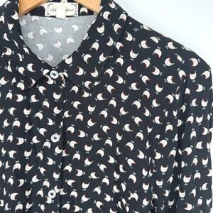 Womens Chicken Novelty Graphic Print Button Shirt Medium Rayon Farm Country